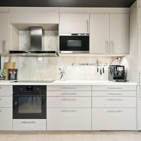 Apartment Ny, Moderne Leilighet *